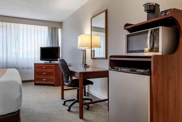 Quality Inn & Suites Vestal Binghamton Near University image 20