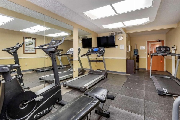 Quality Inn & Suites Vestal Binghamton Near University image 24