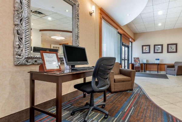 Quality Inn & Suites Vestal Binghamton Near University image 26